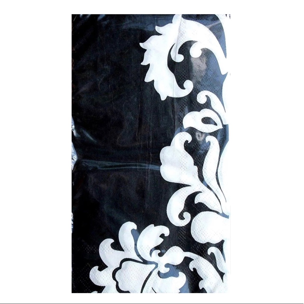 Classic Black & White Guest Towel Napkins, 16 ct